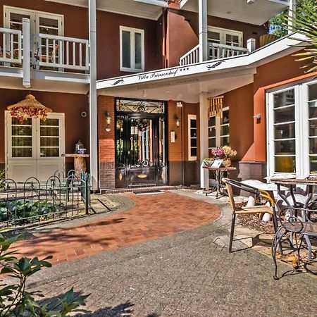 Villa Prinsenhof # Zes Bergen Exterior foto